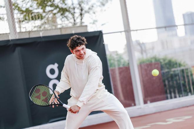 球员可以在 球员可以在